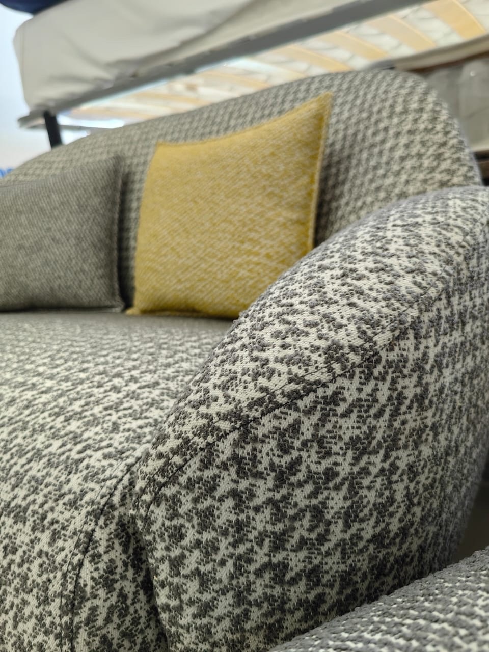 Ткань букле MALTA