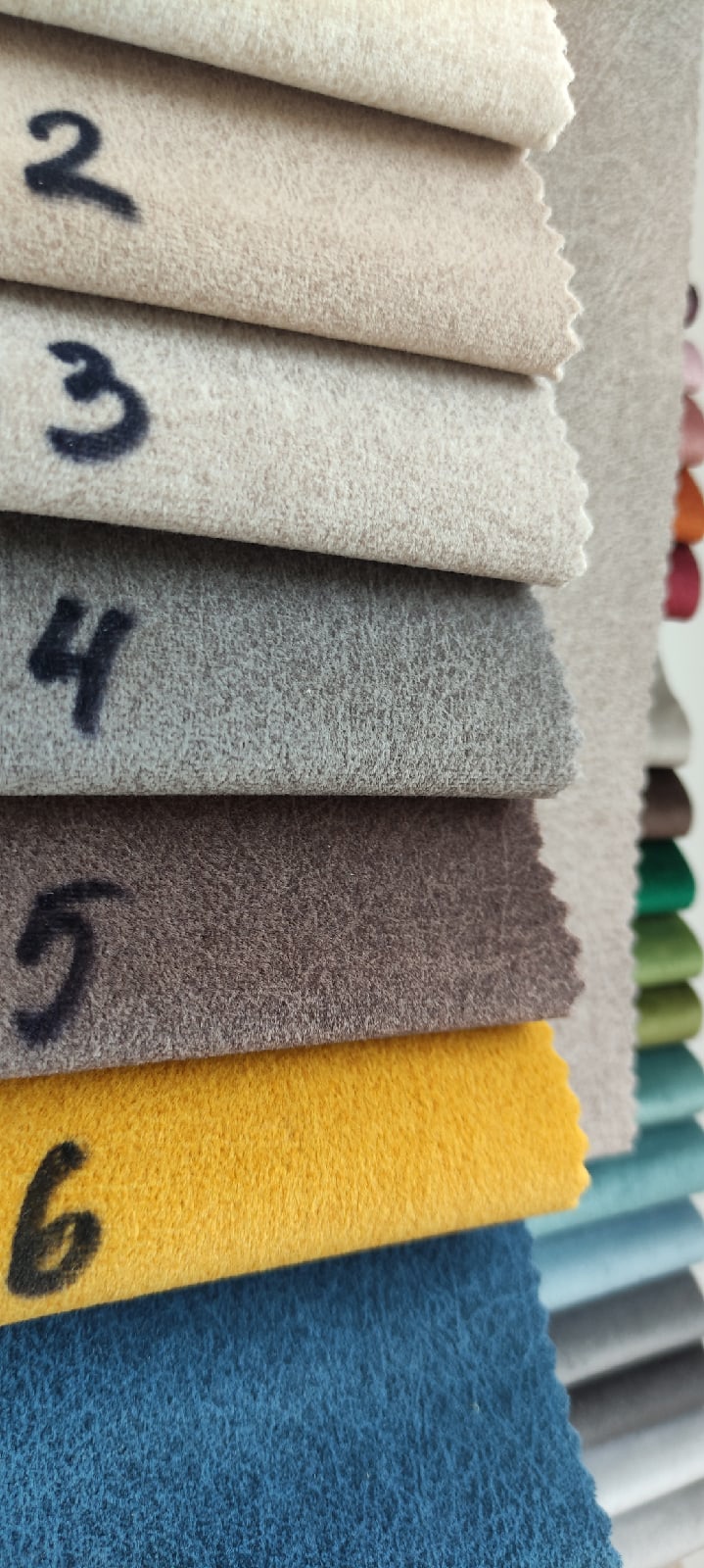 Ткань микровелюр CONRAD