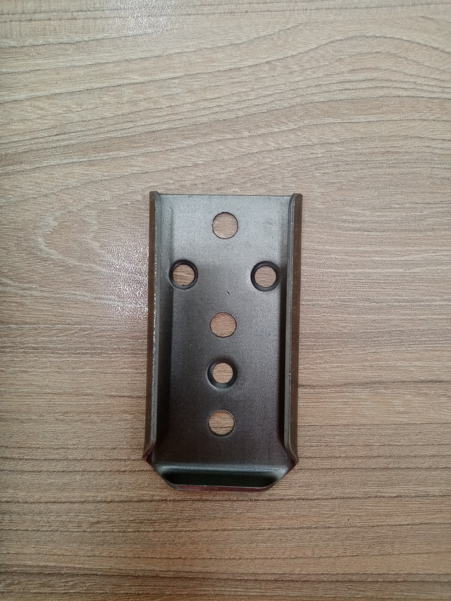 Карман для петли шарнирной 40*100